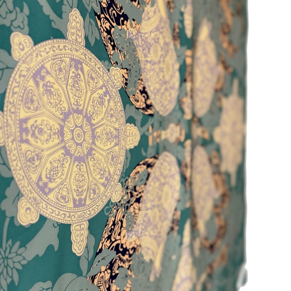 Baoshidi 100% Silk Scarf – Teal & Lavender – Asian Motif – New with Tags - Picture 11 of 11